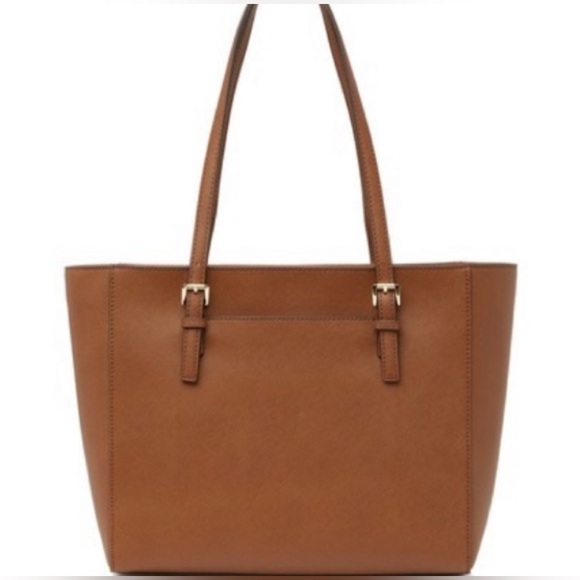 NWT Michael Kors Jet Set Travel Medium Top Zip Tote Shoulder Bag Tan/Luggage - Picture 8 of 9